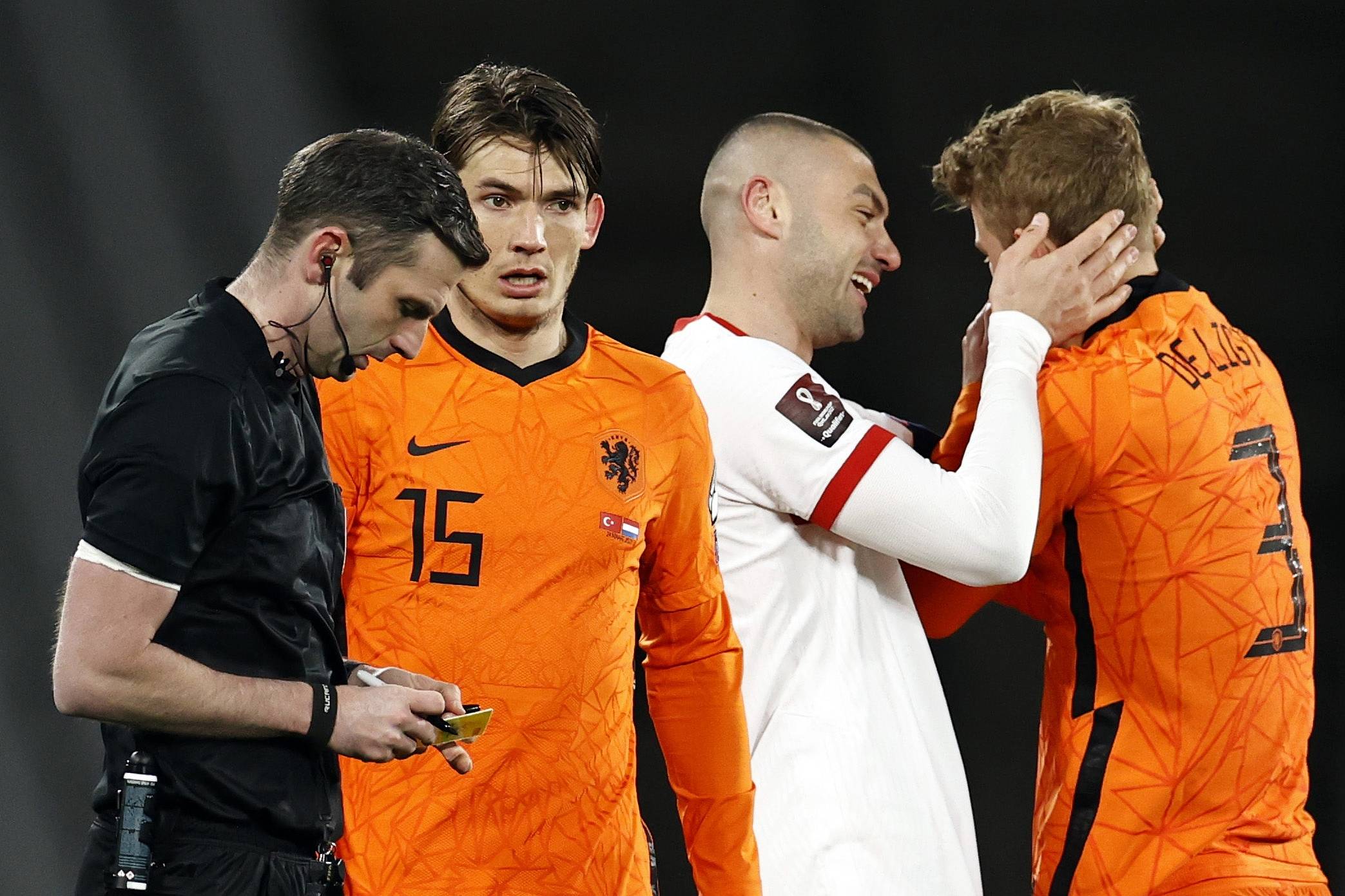 华体会登陆-尤文轻取罗马,范佩西完成帽子戏法 第2张 华体会登陆-尤文轻取罗马,范佩西完成帽子戏法 第2张